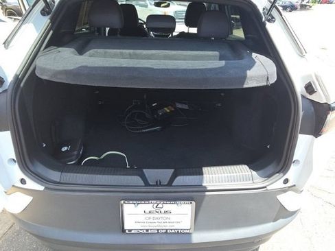 Used 2021 Volkswagen ID.4 Pro RWD image 38