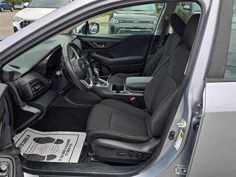 Used 2025 Subaru Legacy Premium AWD/4WD image 12