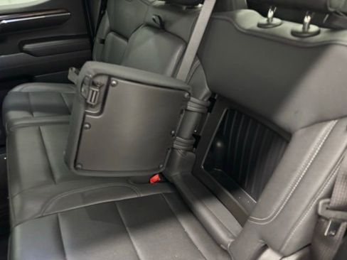 Used 2023 GMC Sierra 1500 SLT w/ SLT Convenience Package AWD/4WD image 12