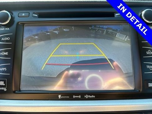 Used 2016 Toyota Highlander Limited AWD/4WD image 38