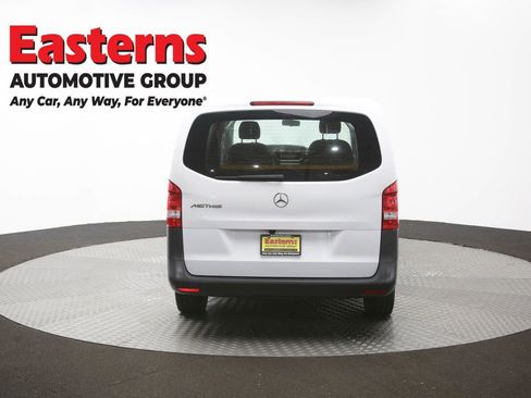Used 2022 Mercedes-Benz Metris image 32
