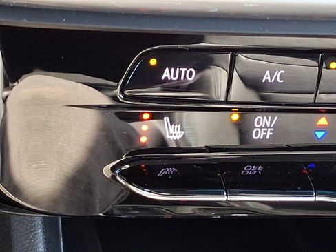 Used 2023 Chevrolet Bolt LT w/ Infotainment Package image 22