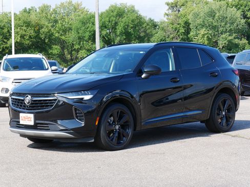 Used 2023 Buick Envision Essence w/ Technology Package I image 3