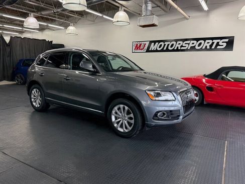 Used 2016 Audi Q5 2.0T Premium Plus w/ Technology Package image 25