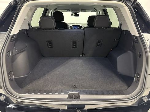 Used 2023 GMC Terrain SLE w/ Elevation Edition AWD/4WD image 4