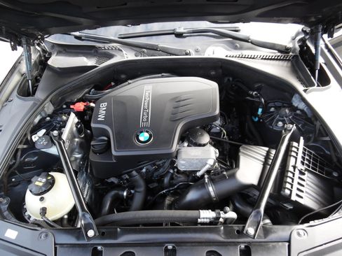 Used 2014 BMW 528i xDrive Sedan image 27