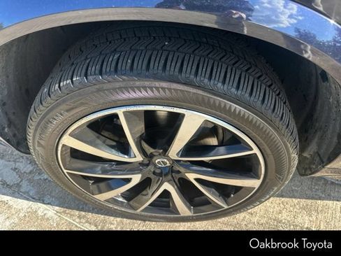 Used 2019 Volvo XC90 T6 Momentum w/ Advanced Package AWD/4WD image 5