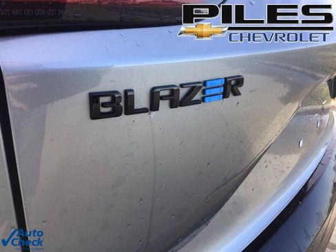 Used 2024 Chevrolet Blazer EV RS image 46