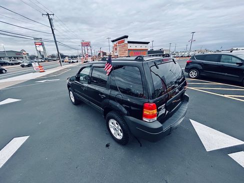 Used 2006 Ford Escape XLT AWD/4WD image 40