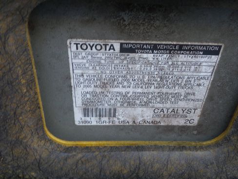 Used 2005 Toyota 4Runner SR5 image 36