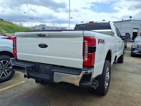 Used 2024 Ford F250 Lariat w/ Lariat Ultimate Package AWD/4WD image 5