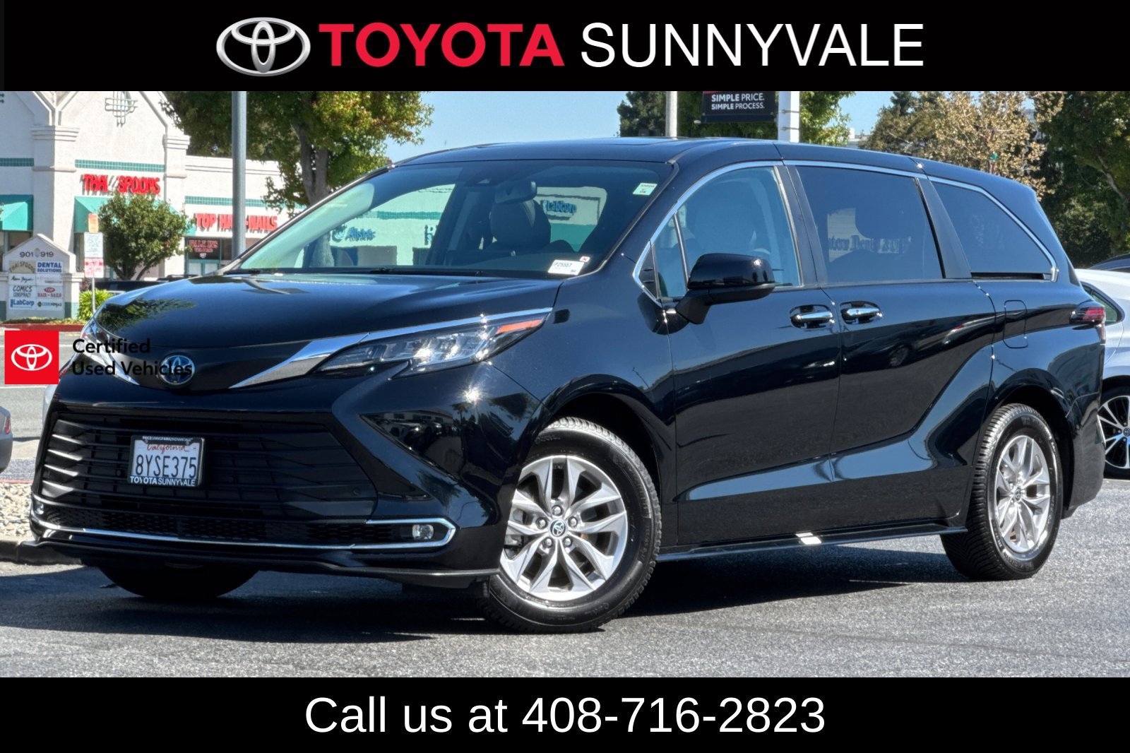 Certified 2022 Toyota Sienna XLE AWD/4WD image 1