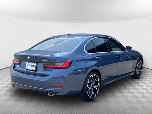 Used 2025 BMW 330i Sedan RWD image 8