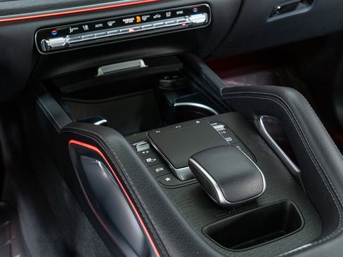 Certified 2022 Mercedes-Benz GLE 350 4MATIC w/ AMG Line Exterior image 19