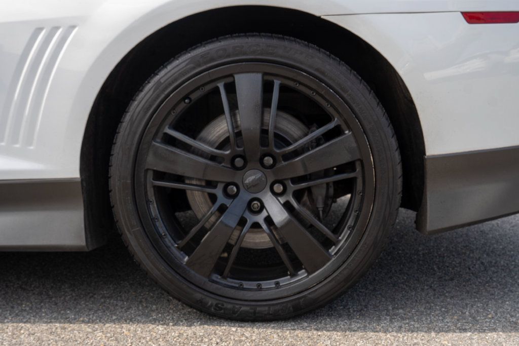 Used 2011 Chevrolet Camaro SS RWD image 24