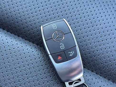 Certified 2021 Mercedes-Benz GLE 350 4MATIC image 36