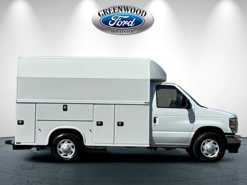 New 2026 Ford E-350 and Econoline 350 Super Duty w/ Power Equipment Group image 3