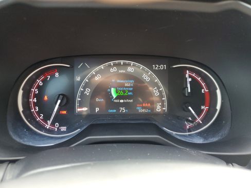 Used 2024 Toyota RAV4 LE image 24