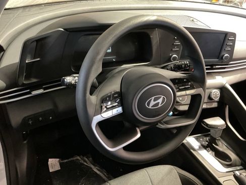 New 2026 Hyundai Elantra SE w/ Cargo Package FWD image 11