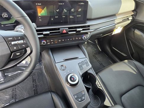 New 2026 Kia Sportage EX image 17