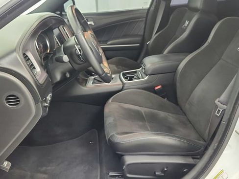 Used 2023 Dodge Charger Scat Pack RWD image 28