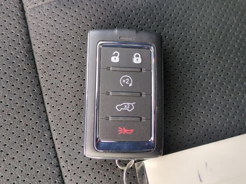 New 2025 Jeep Grand Cherokee L Altitude image 35