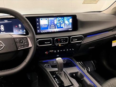 New 2026 Nissan Sentra SV w/ SV Convenience Package image 7