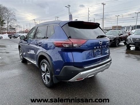 Used 2023 Nissan Rogue Platinum image 5