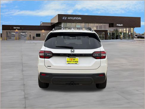 Used 2024 Honda Pilot EX-L image 10