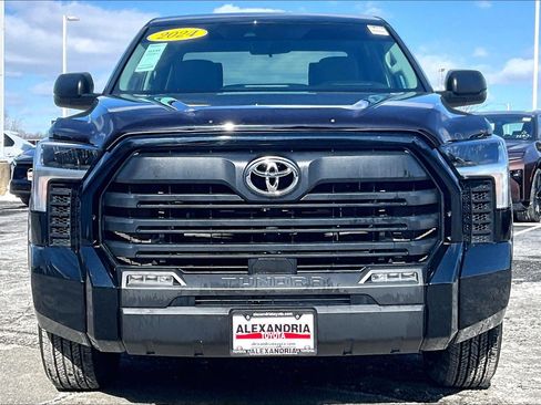Used 2024 Toyota Tundra SR5 image 3