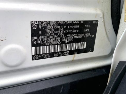 Used 2022 Toyota RAV4 XLE Premium image 33