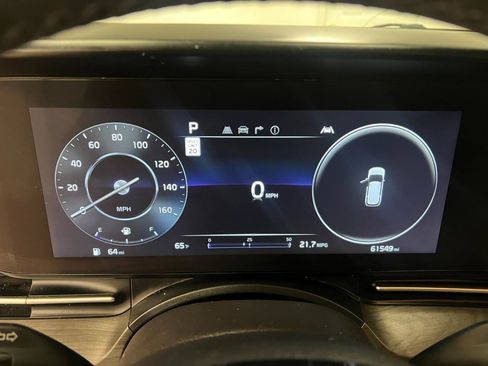 Used 2024 Kia Carnival SX FWD image 30