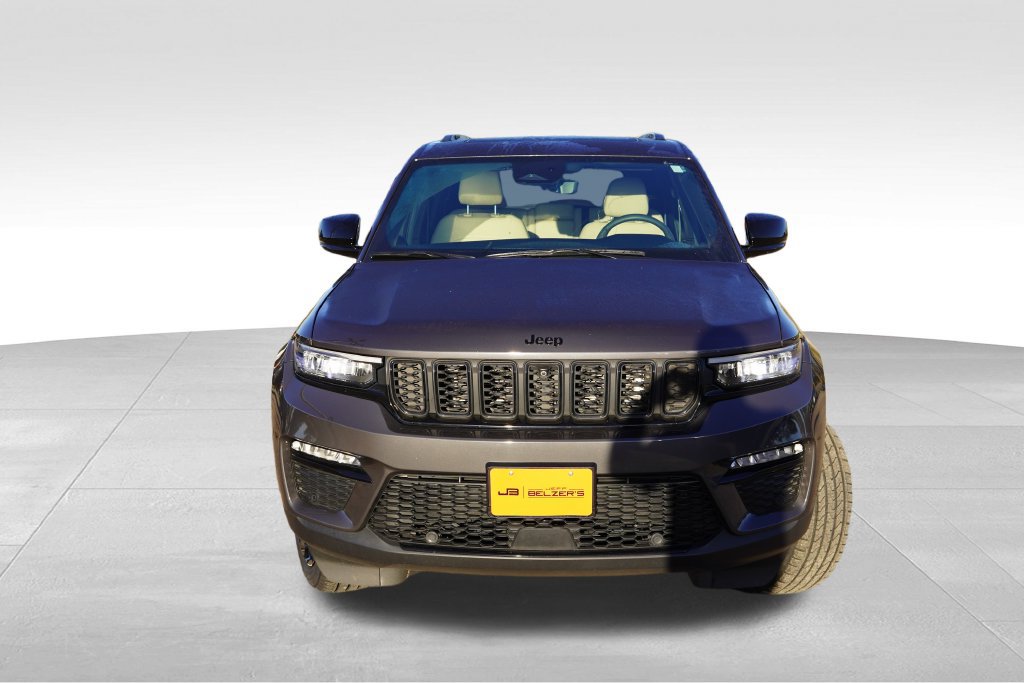 Certified 2025 Jeep Grand Cherokee Limited w/ Luxury Tech Group II AWD/4WD image 13