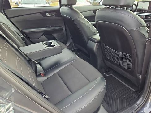 Used 2023 Kia Forte GT-Line w/ GT-Line Technology Package image 15