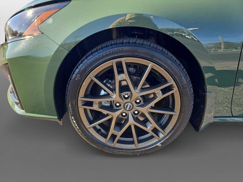 New 2025 Nissan Altima 2.5 SR image 10