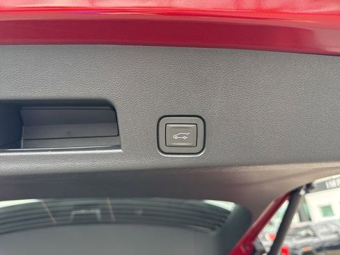 New 2026 Chevrolet Traverse RS image 36