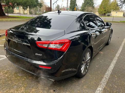 Used 2017 Maserati Ghibli S image 6
