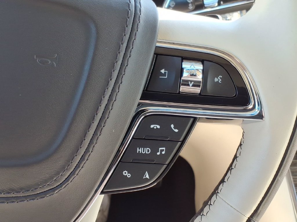 Used 2019 Lincoln Continental Black Label w/ Rear Seat Package AWD/4WD image 36