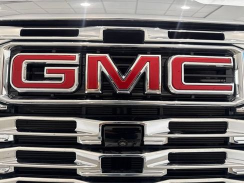 Used 2026 GMC Sierra 2500 Denali w/ Denali Reserve Package AWD/4WD image 13