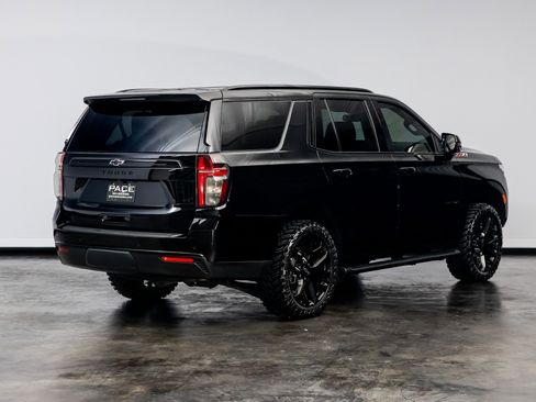 Used 2024 Chevrolet Tahoe Z71 w/ Luxury Package image 20