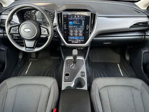 Used 2024 Subaru Crosstrek 2.0i Premium AWD/4WD image 3