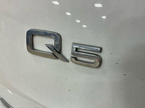 Used 2017 Audi Q5 2.0T Premium AWD/4WD image 26