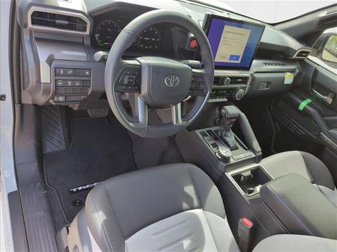 New 2025 Toyota Tacoma TRD Off-Road image 3