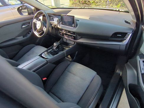 Used 2023 Nissan Rogue SV FWD image 27