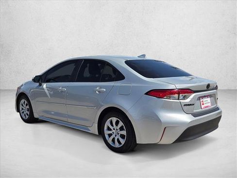 Used 2024 Toyota Corolla LE FWD image 8