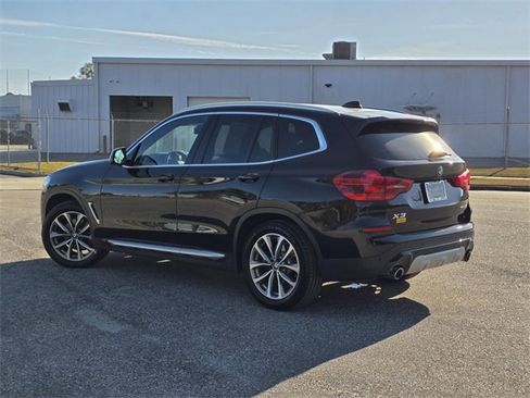 Used 2018 BMW X3 xDrive30i image 4