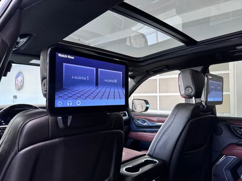 Certified 2024 GMC Yukon Denali Ultimate image 32