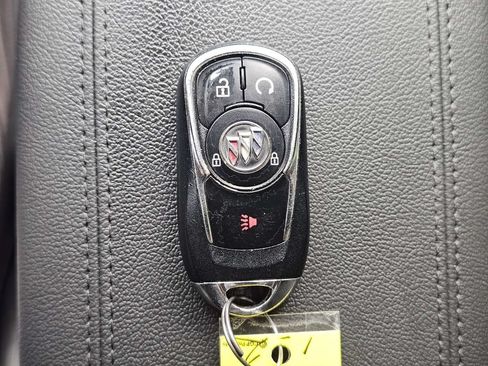 Used 2023 Buick Encore GX Select FWD image 29