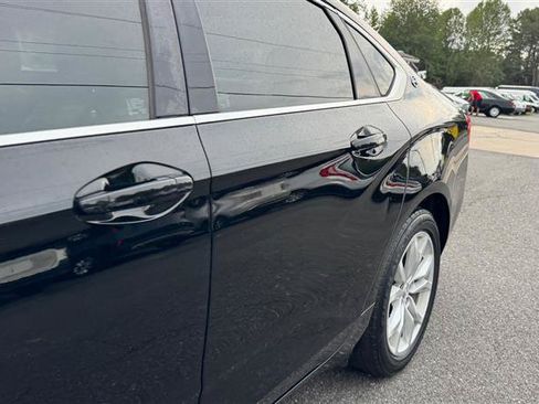 Used 2016 Chevrolet Impala LT w/ Convenience Package FWD image 14