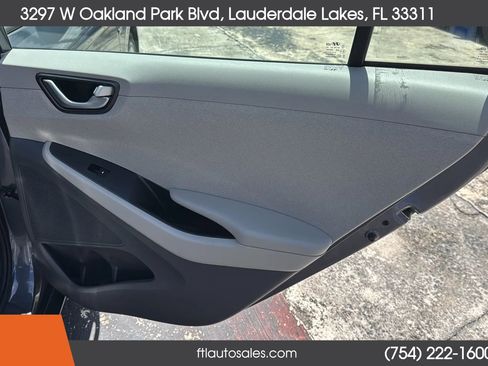 Used 2018 Hyundai Ioniq Blue FWD image 29